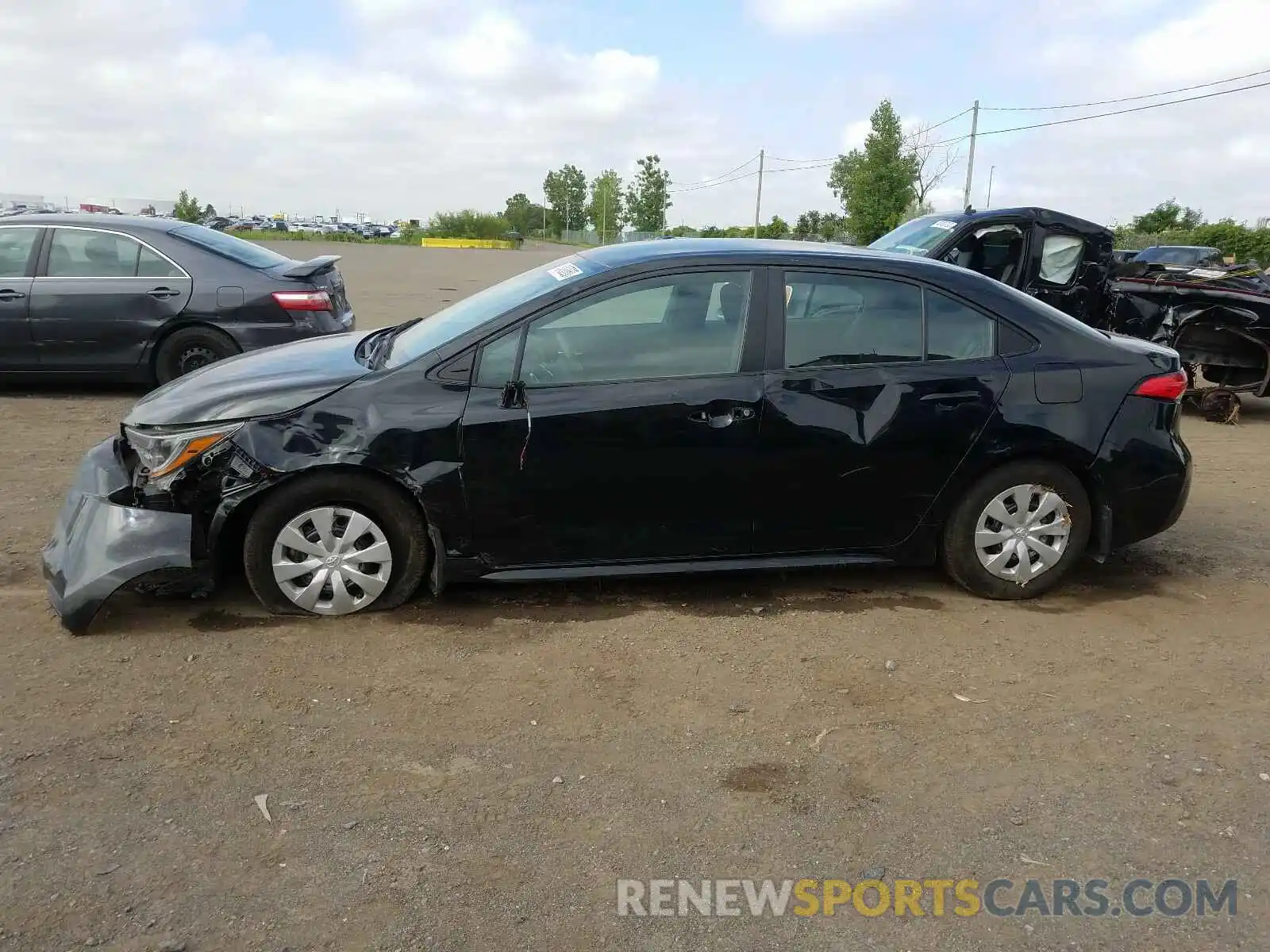 9 Photograph of a damaged car 5YFBPRBE3LP023445 TOYOTA COROLLA 2020