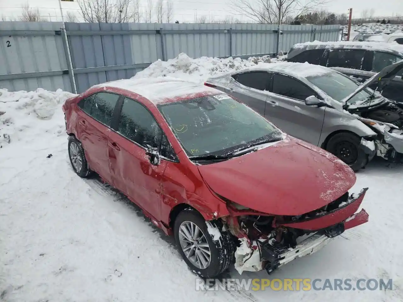 9 Photograph of a damaged car 5YFBPRBE3LP105918 TOYOTA COROLLA 2020