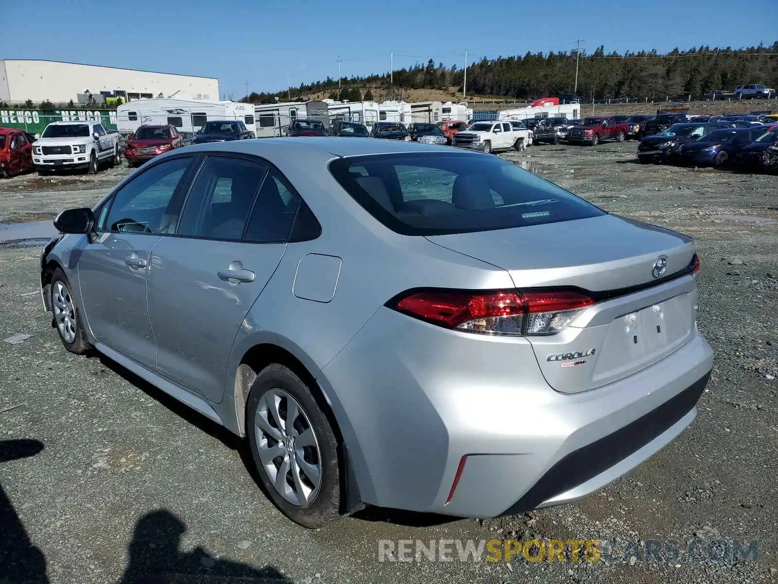 3 Photograph of a damaged car 5YFBPRBE4LP002670 TOYOTA COROLLA 2020