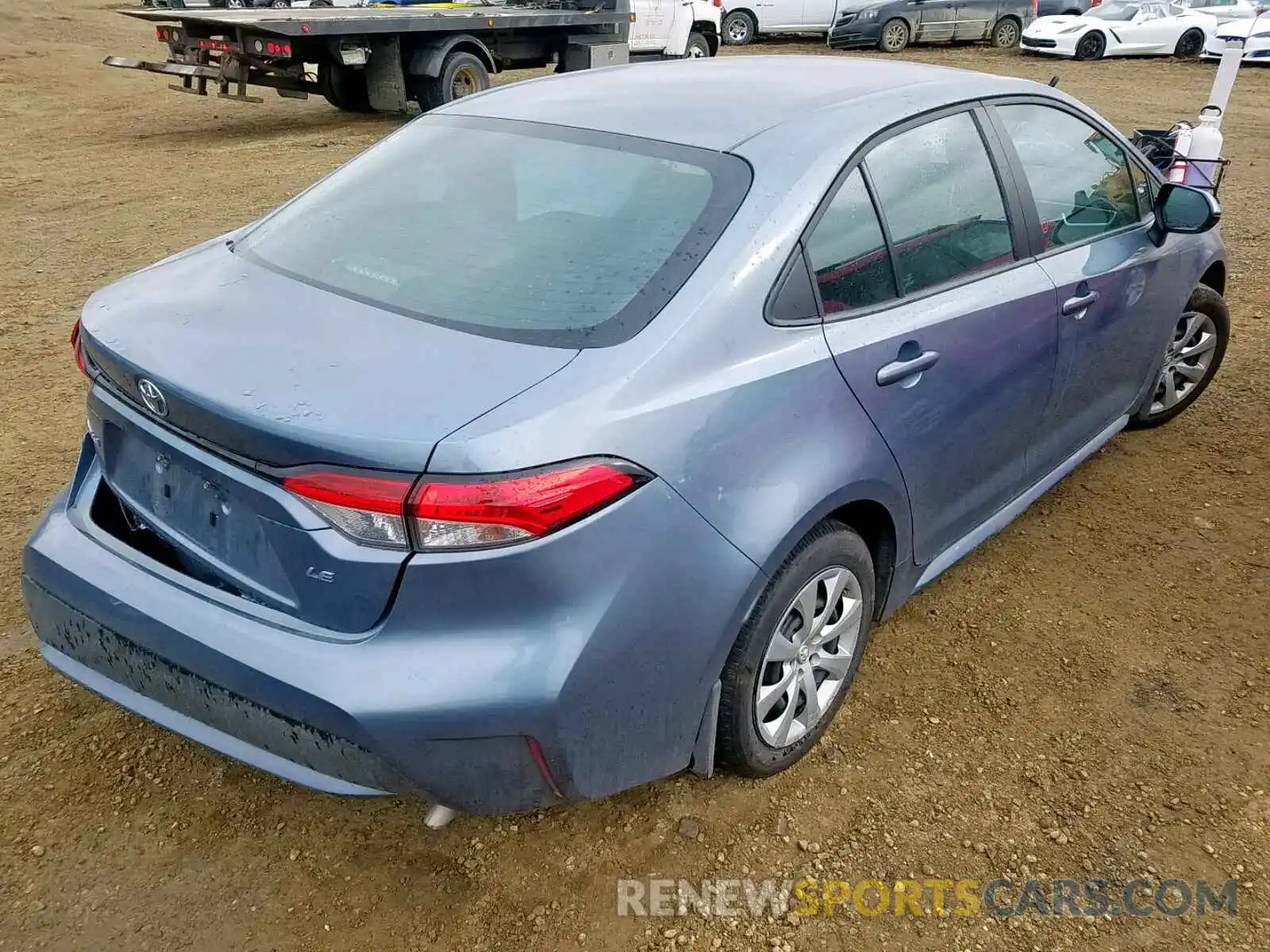 4 Photograph of a damaged car 5YFBPRBE4LP006072 TOYOTA COROLLA 2020