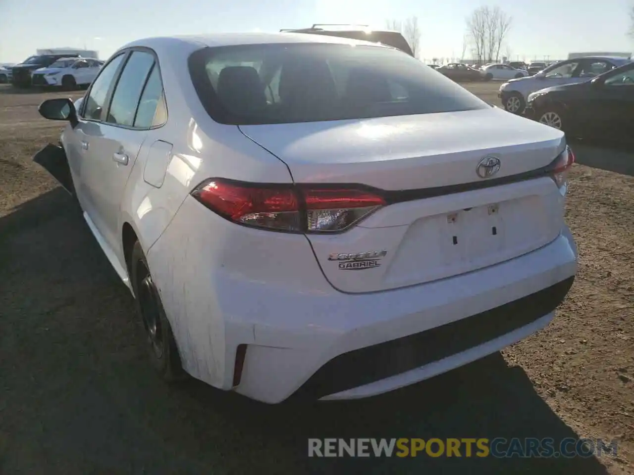 3 Photograph of a damaged car 5YFBPRBE4LP008579 TOYOTA COROLLA 2020