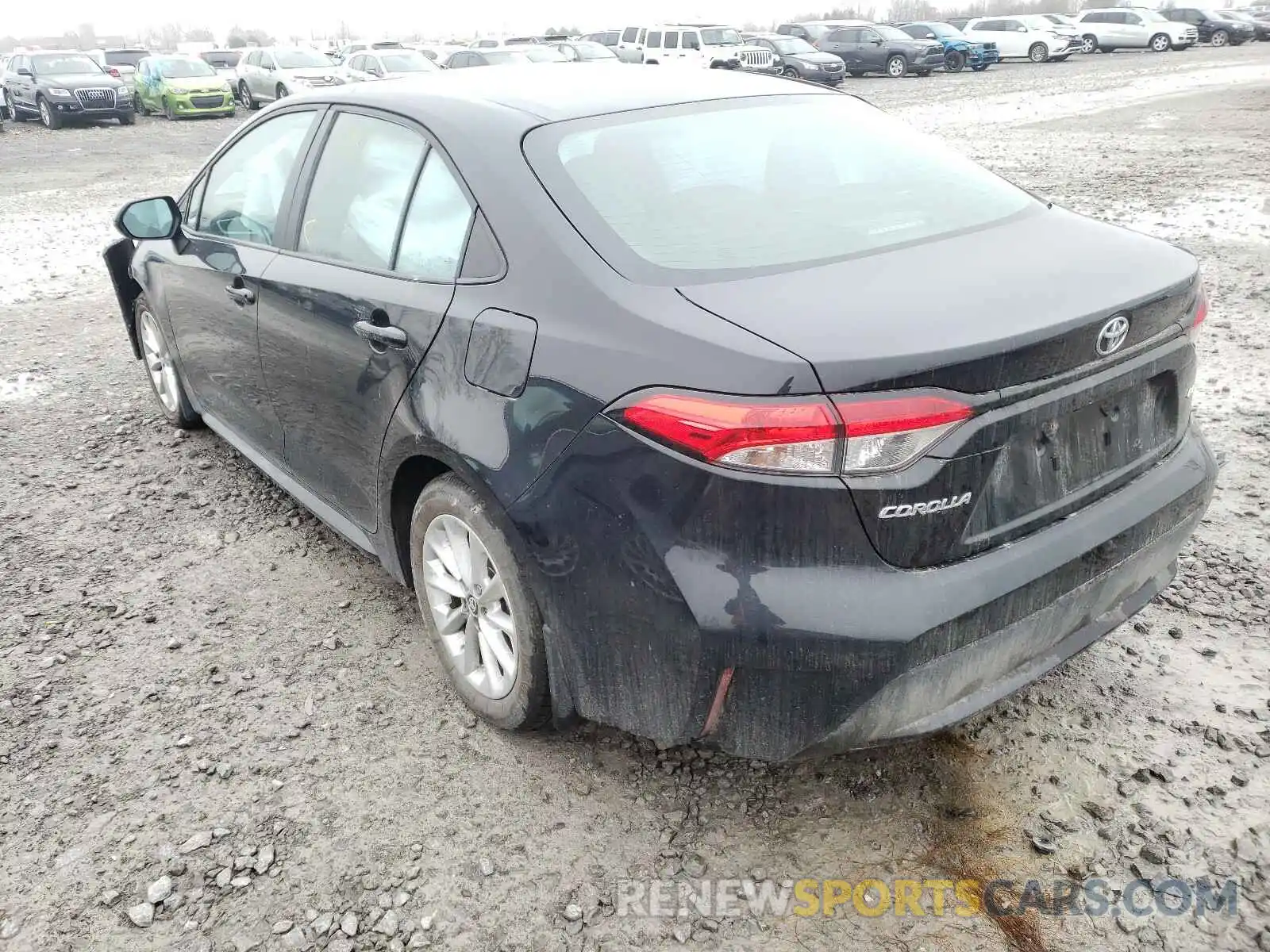 3 Photograph of a damaged car 5YFBPRBE4LP028671 TOYOTA COROLLA 2020