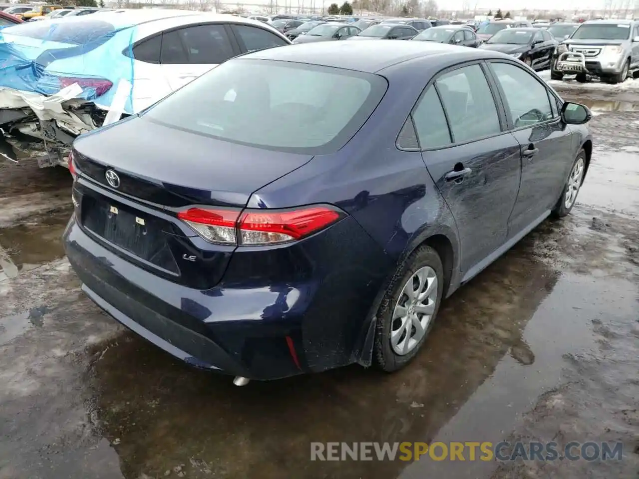 4 Photograph of a damaged car 5YFBPRBE4LP042179 TOYOTA COROLLA 2020