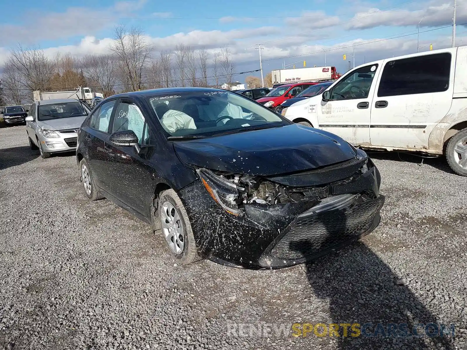 1 Photograph of a damaged car 5YFBPRBE4LP113106 TOYOTA COROLLA 2020