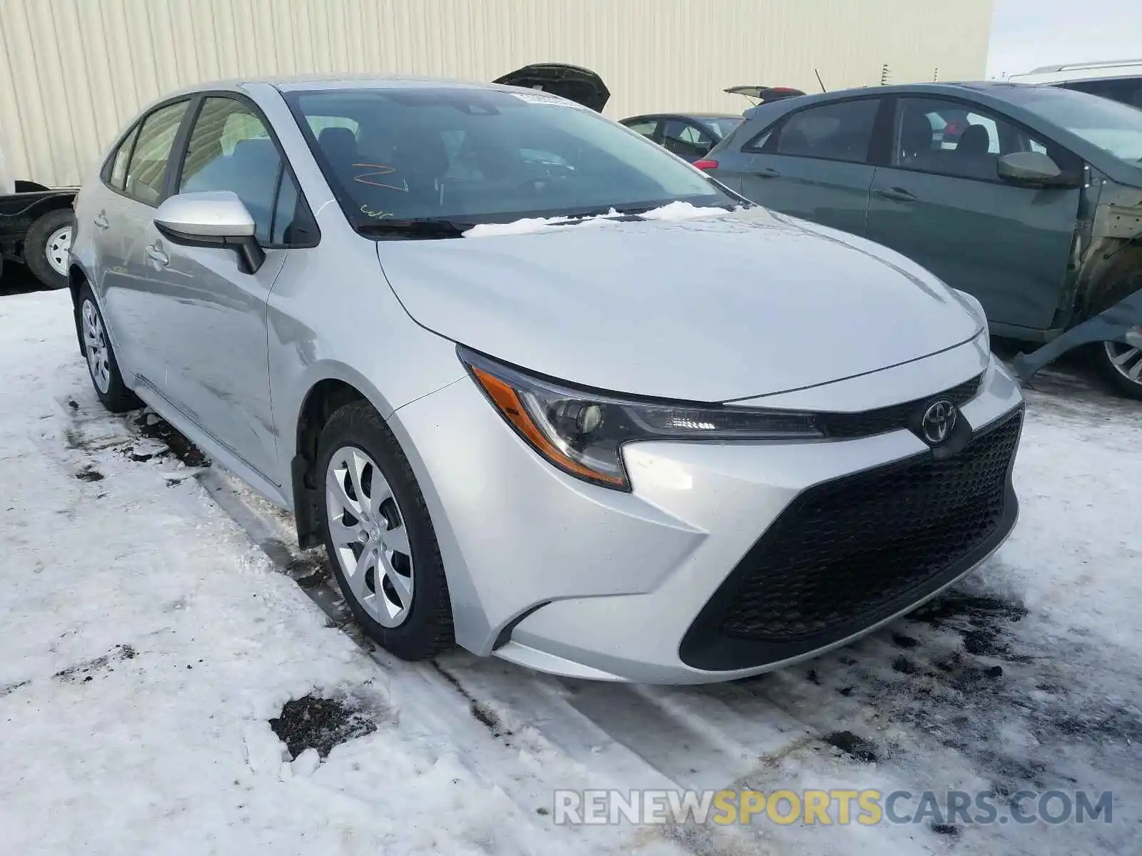 1 Photograph of a damaged car 5YFBPRBE5LP012317 TOYOTA COROLLA 2020