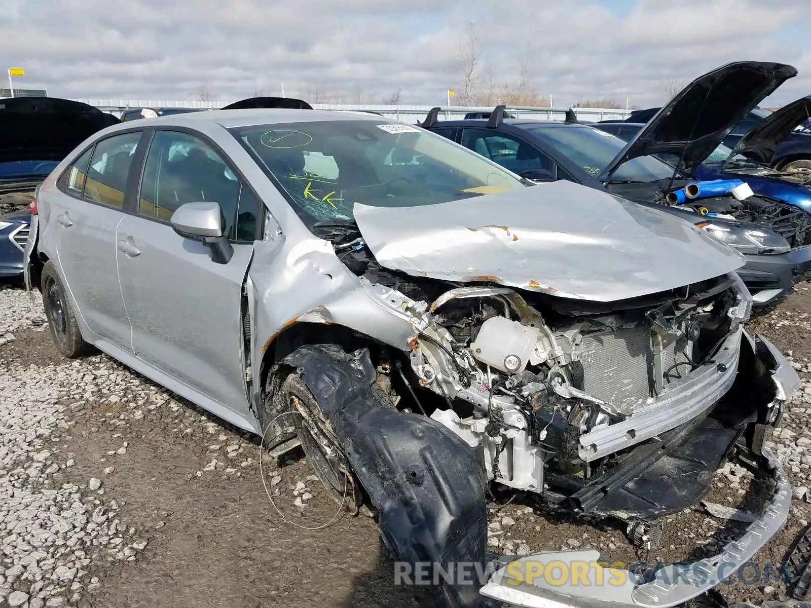 1 Photograph of a damaged car 5YFBPRBE5LP026072 TOYOTA COROLLA 2020