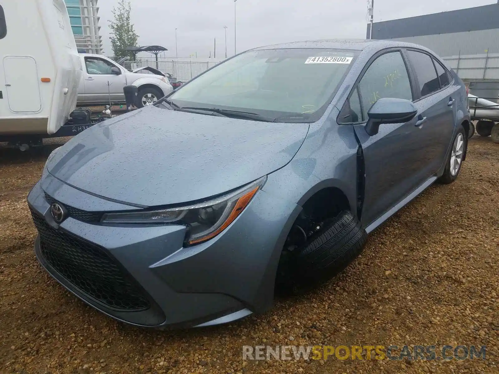 2 Photograph of a damaged car 5YFBPRBE5LP040246 TOYOTA COROLLA 2020