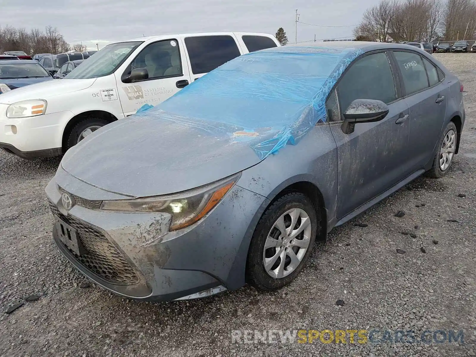 2 Photograph of a damaged car 5YFBPRBE5LP135079 TOYOTA COROLLA 2020