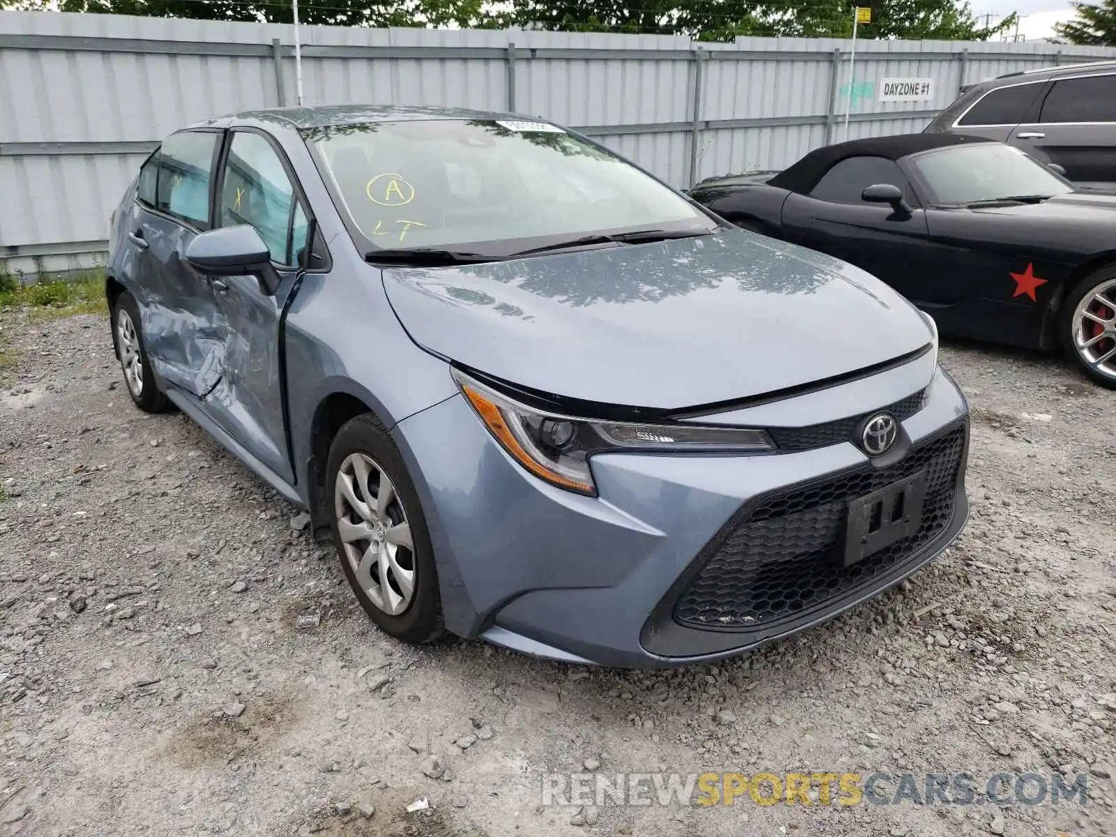 1 Photograph of a damaged car 5YFBPRBE6LP038800 TOYOTA COROLLA 2020