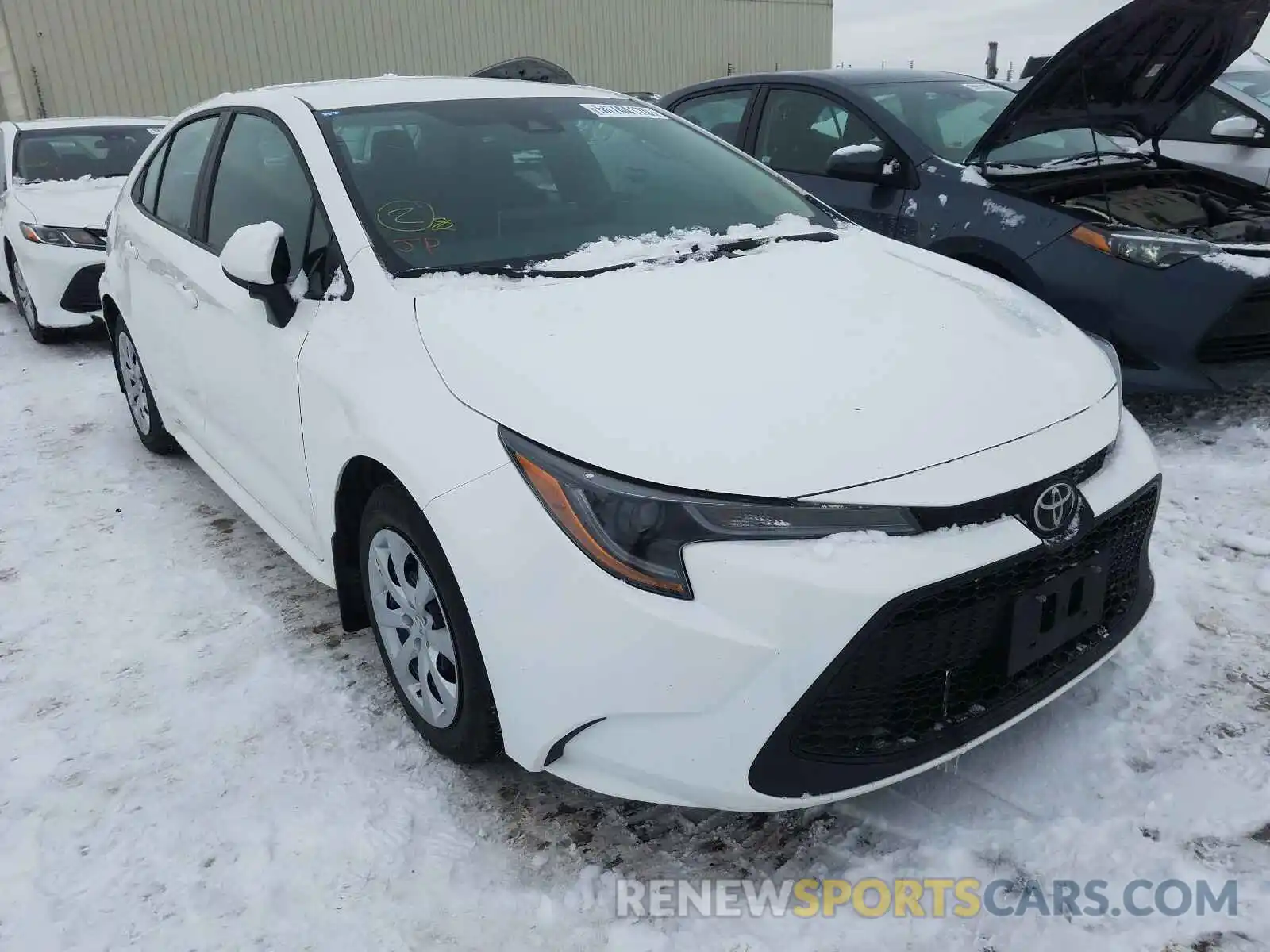 1 Photograph of a damaged car 5YFBPRBE7LP010410 TOYOTA COROLLA 2020