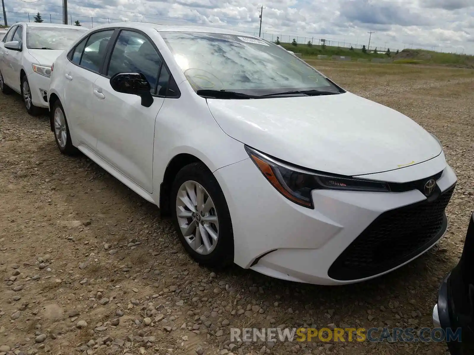 1 Photograph of a damaged car 5YFBPRBE7LP012397 TOYOTA COROLLA 2020