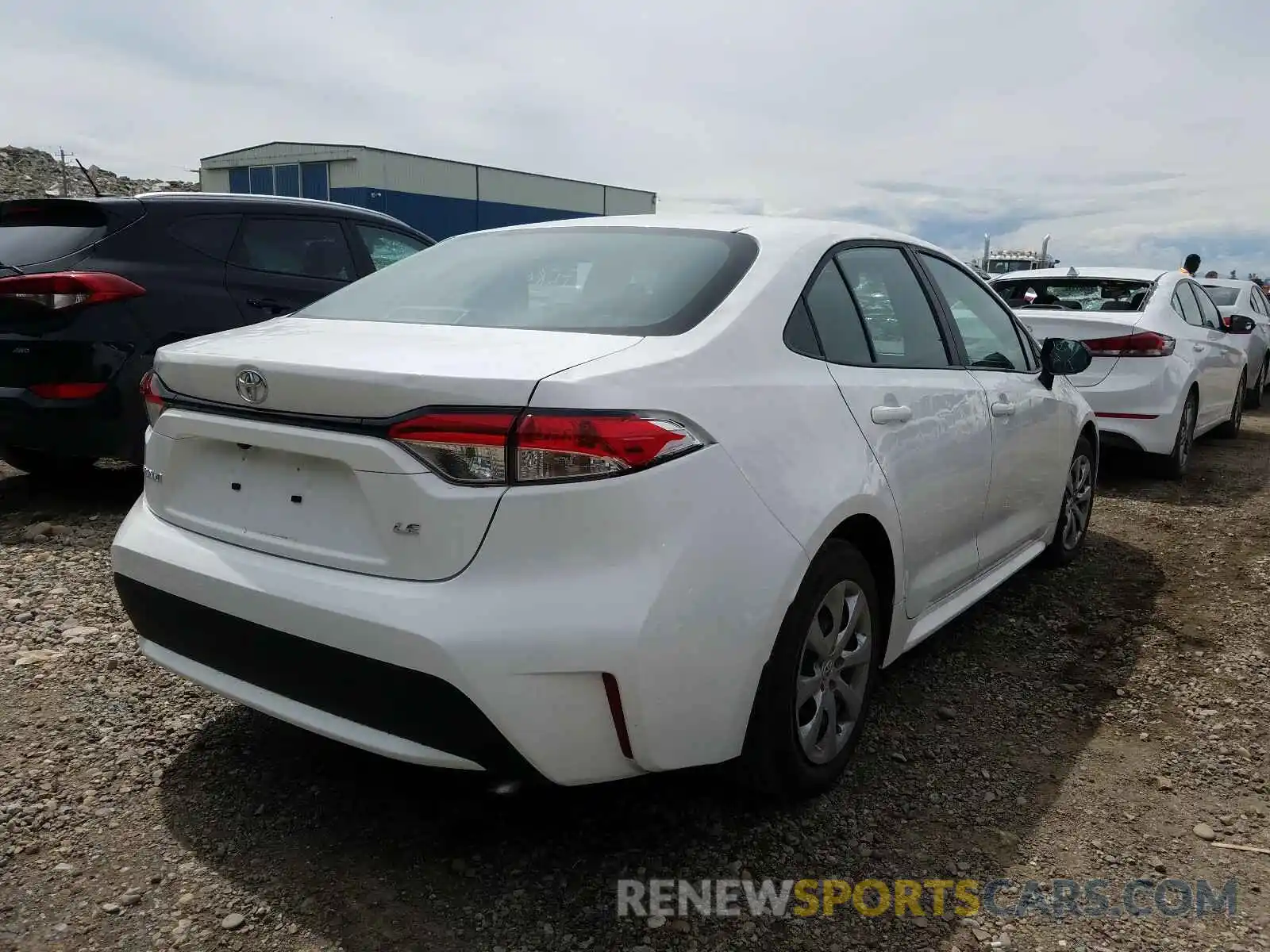 4 Photograph of a damaged car 5YFBPRBE7LP018457 TOYOTA COROLLA 2020