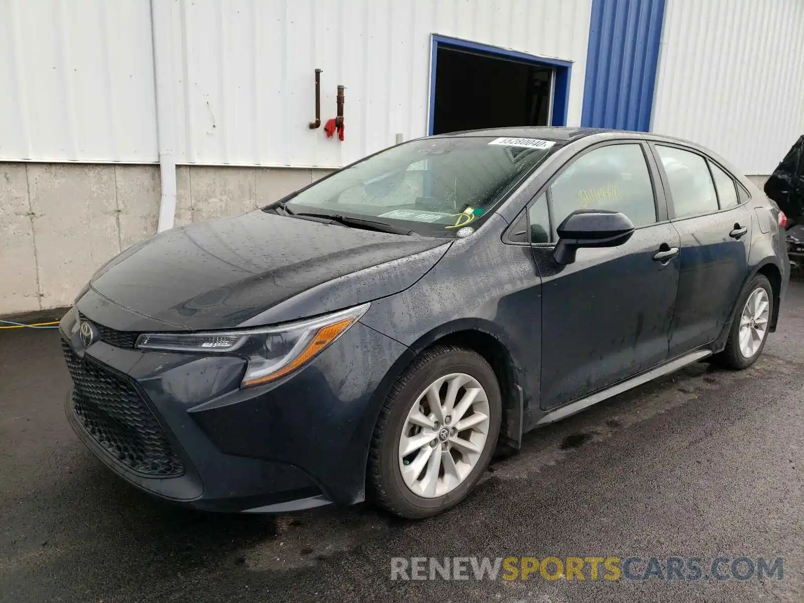 2 Photograph of a damaged car 5YFBPRBE7LP028034 TOYOTA COROLLA 2020