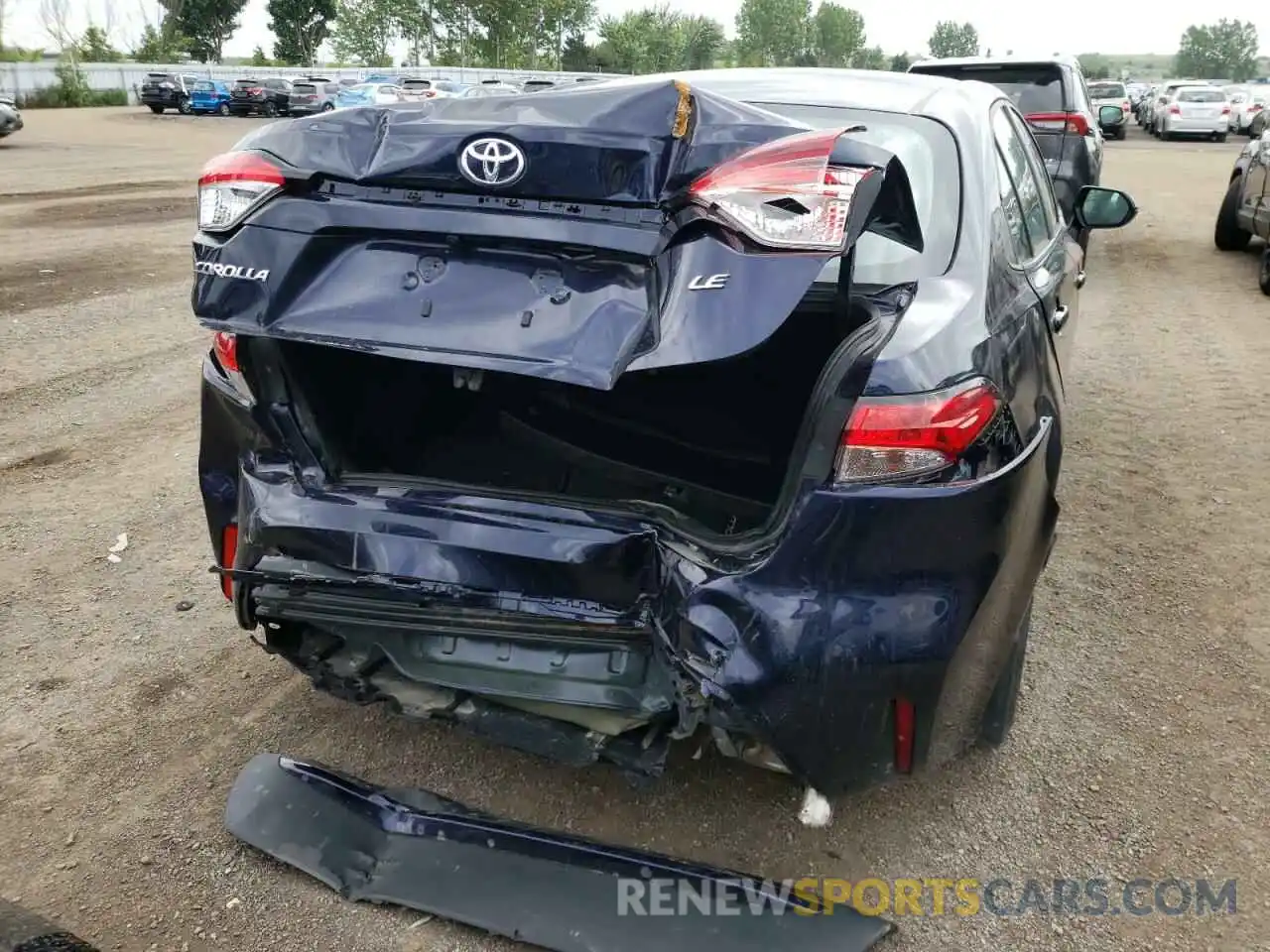 9 Photograph of a damaged car 5YFBPRBE7LP047408 TOYOTA COROLLA 2020