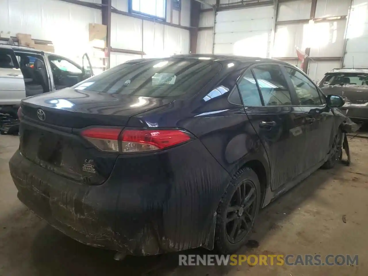 4 Photograph of a damaged car 5YFBPRBE8LP003773 TOYOTA COROLLA 2020