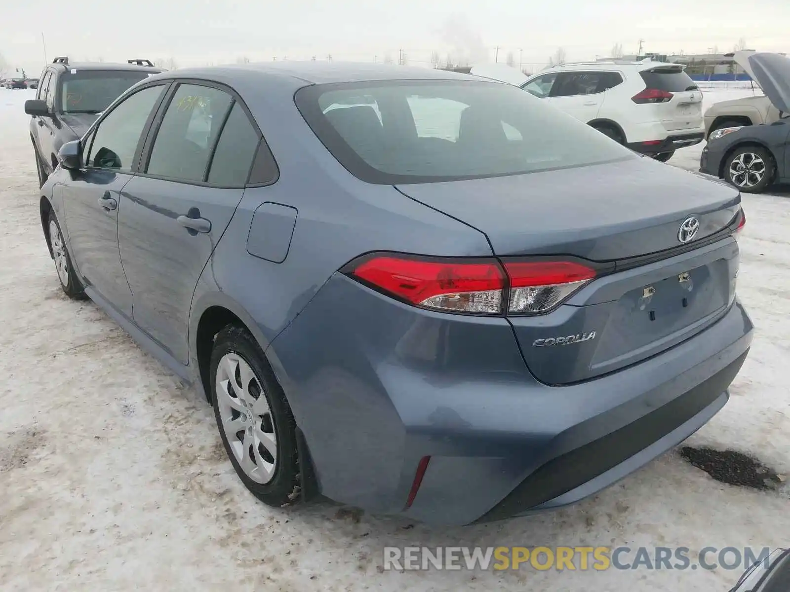 3 Photograph of a damaged car 5YFBPRBE8LP017205 TOYOTA COROLLA 2020