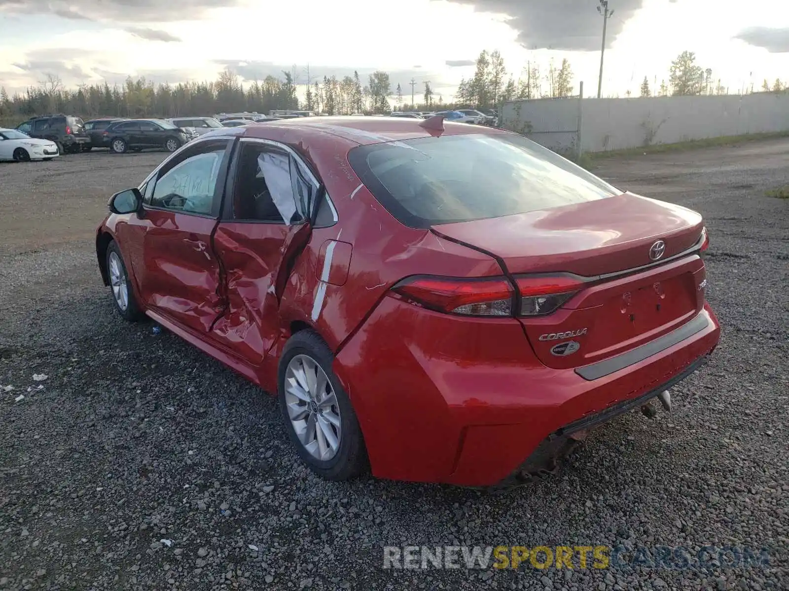 3 Photograph of a damaged car 5YFBPRBE8LP034876 TOYOTA COROLLA 2020