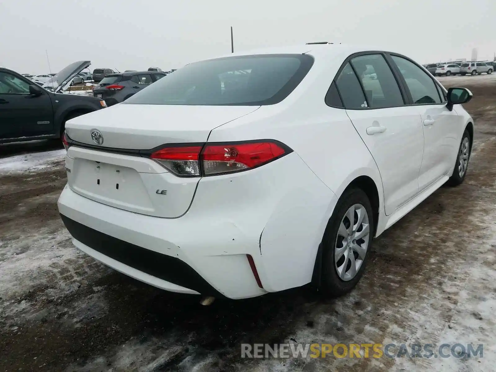 4 Photograph of a damaged car 5YFBPRBE9LP011347 TOYOTA COROLLA 2020