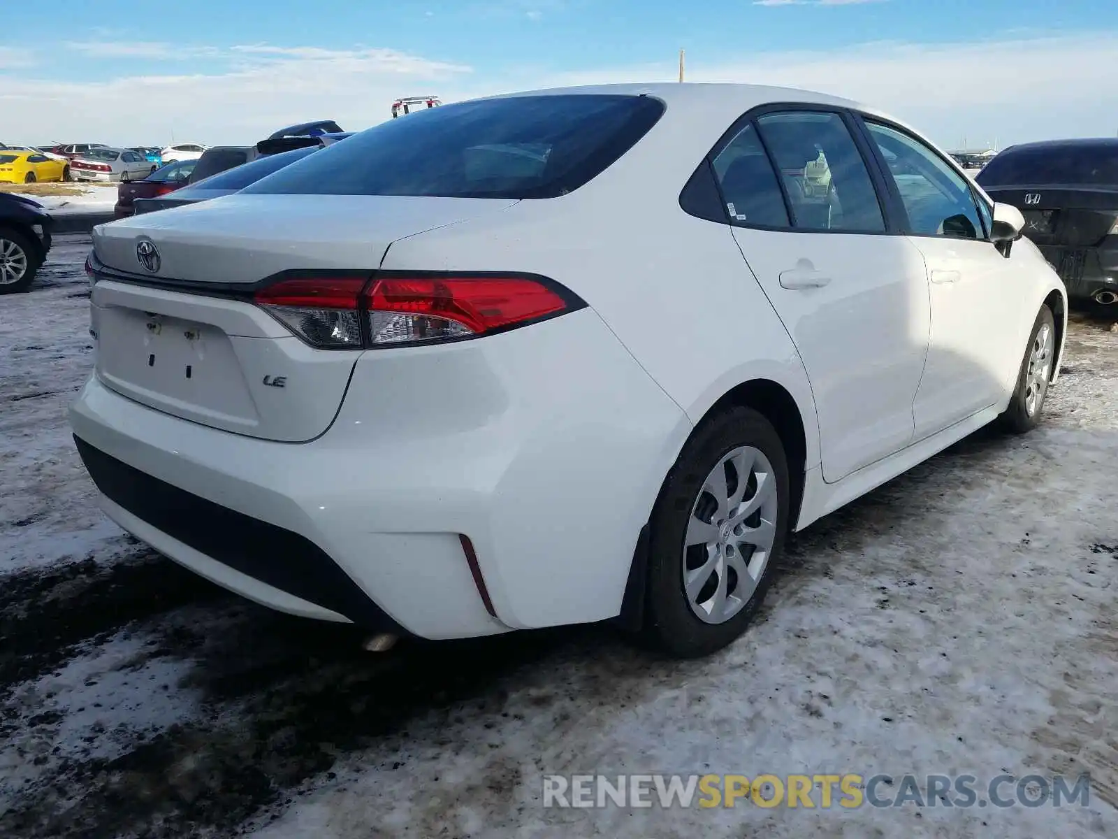 4 Photograph of a damaged car 5YFBPRBE9LP011364 TOYOTA COROLLA 2020