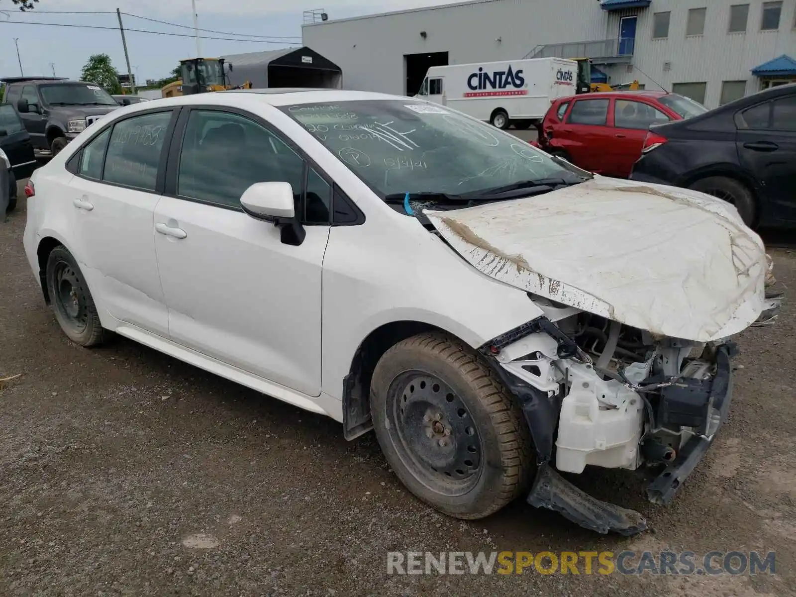 1 Photograph of a damaged car 5YFBPRBE9LP012014 TOYOTA COROLLA 2020