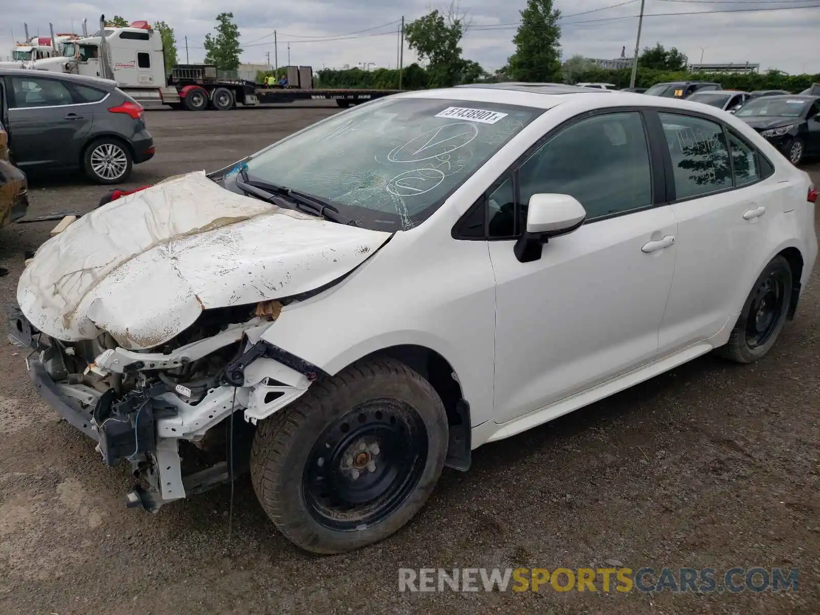 2 Photograph of a damaged car 5YFBPRBE9LP012014 TOYOTA COROLLA 2020