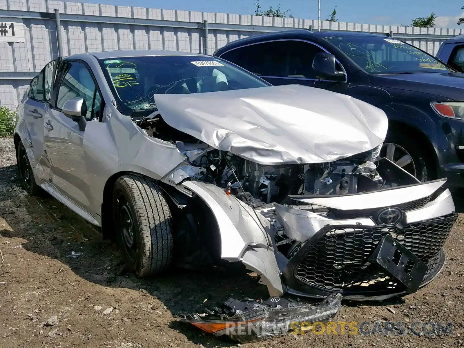1 Photograph of a damaged car 5YFBPRBE9LP018542 TOYOTA COROLLA 2020