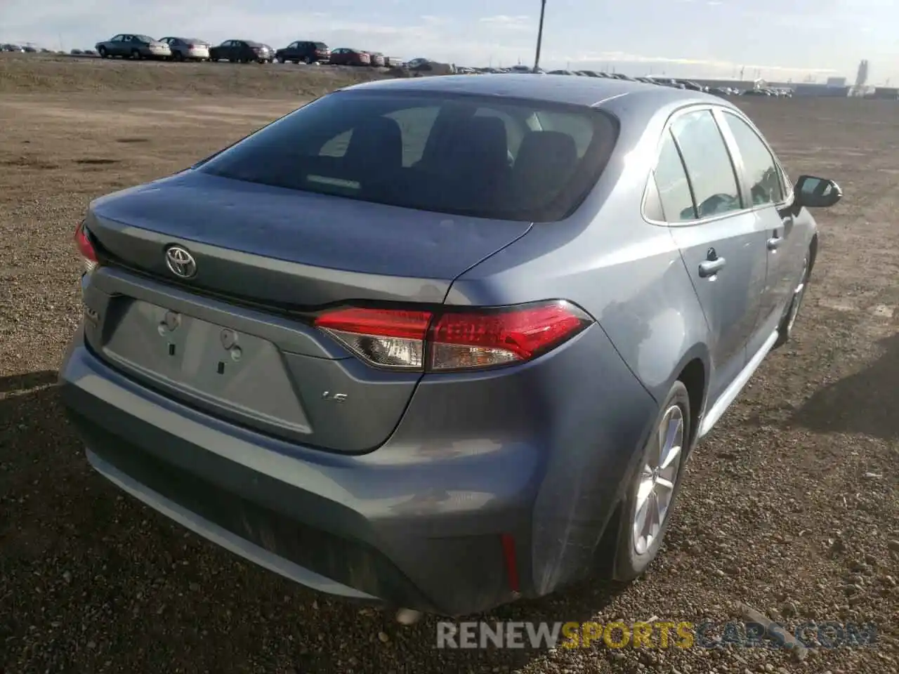 4 Photograph of a damaged car 5YFBPRBE9LP093029 TOYOTA COROLLA 2020