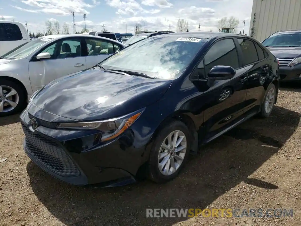 2 Photograph of a damaged car 5YFBPRBE9LP135182 TOYOTA COROLLA 2020