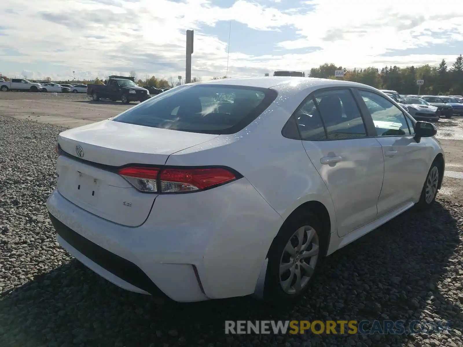 4 Photograph of a damaged car 5YFBPRBEXLP003659 TOYOTA COROLLA 2020