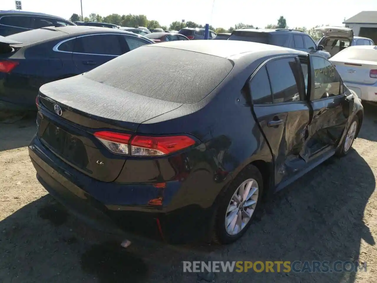 4 Photograph of a damaged car 5YFBPRBEXLP047399 TOYOTA COROLLA 2020