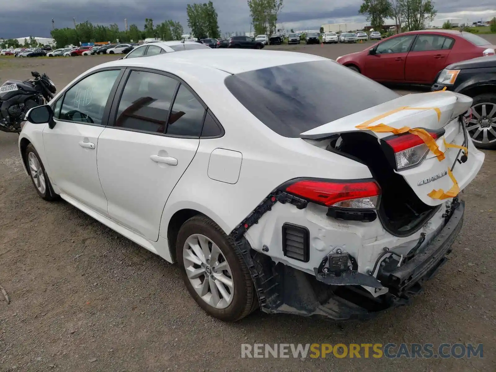 3 Photograph of a damaged car 5YFBPRBEXLP096053 TOYOTA COROLLA 2020