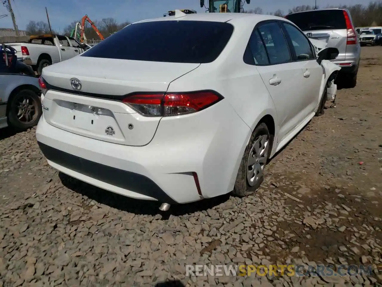 4 Photograph of a damaged car 5YFDPRAE0LP044621 TOYOTA COROLLA 2020