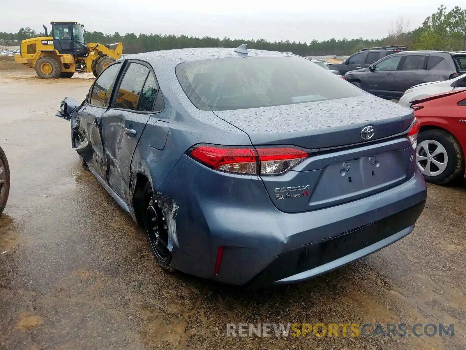 3 Photograph of a damaged car 5YFDPRAE0LP057918 TOYOTA COROLLA 2020