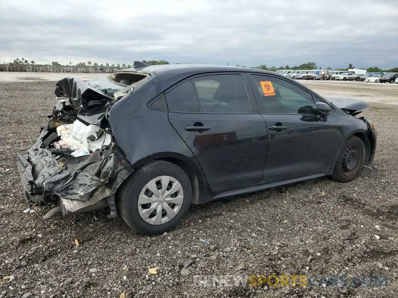 3 Фотография поврежденного автомобиля 5YFDPRAE0LP063654 TOYOTA COROLLA 2020