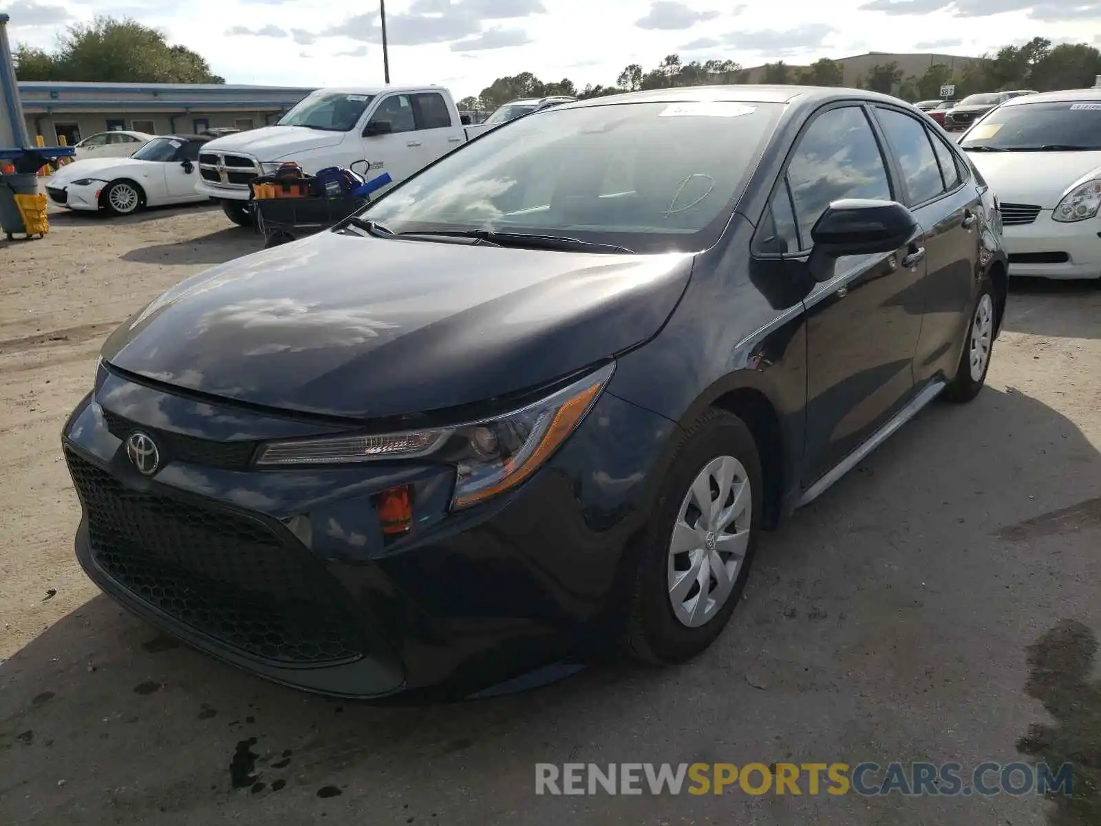 2 Photograph of a damaged car 5YFDPRAE0LP112884 TOYOTA COROLLA 2020