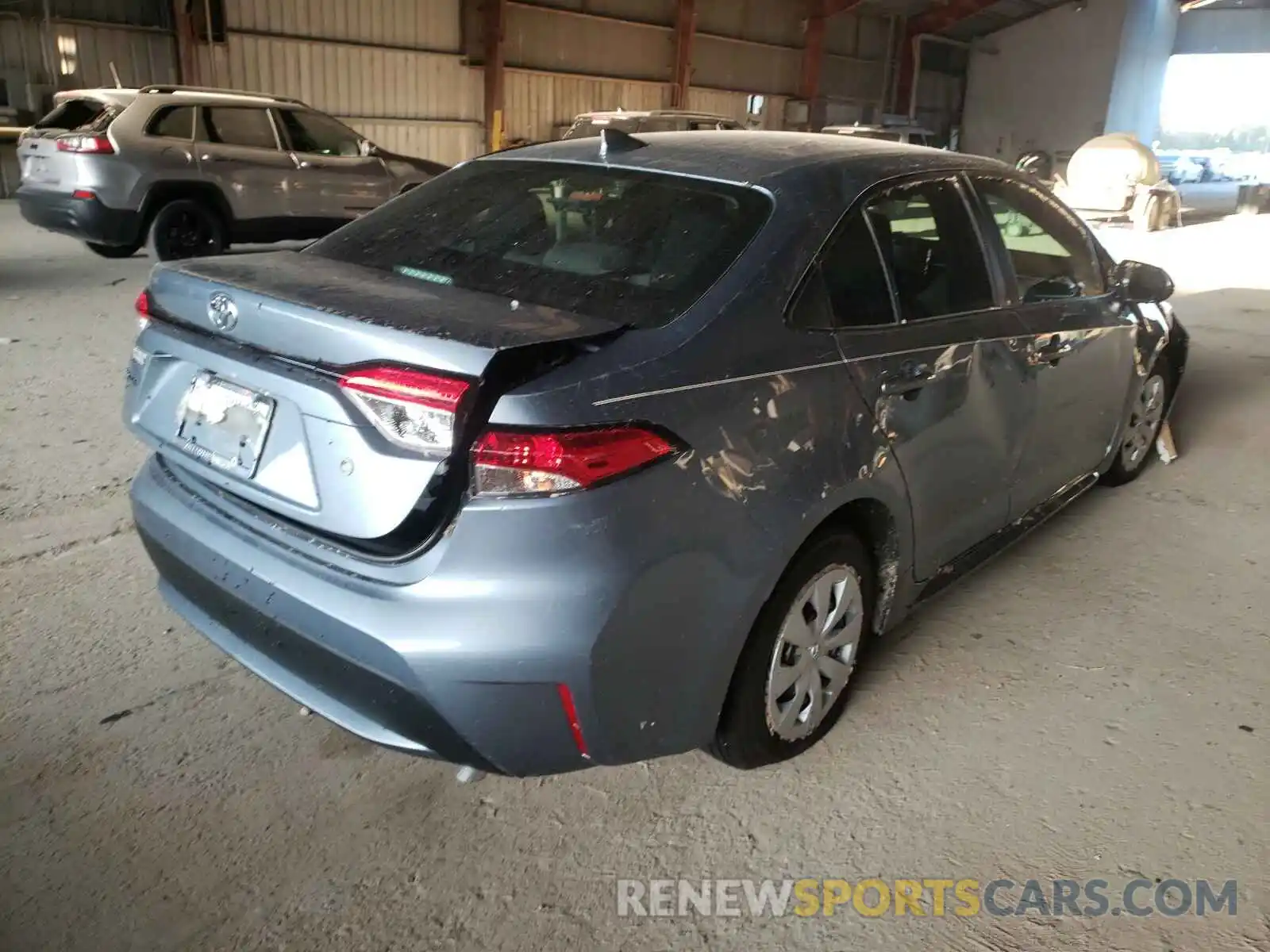 4 Photograph of a damaged car 5YFDPRAE0LP124551 TOYOTA COROLLA 2020