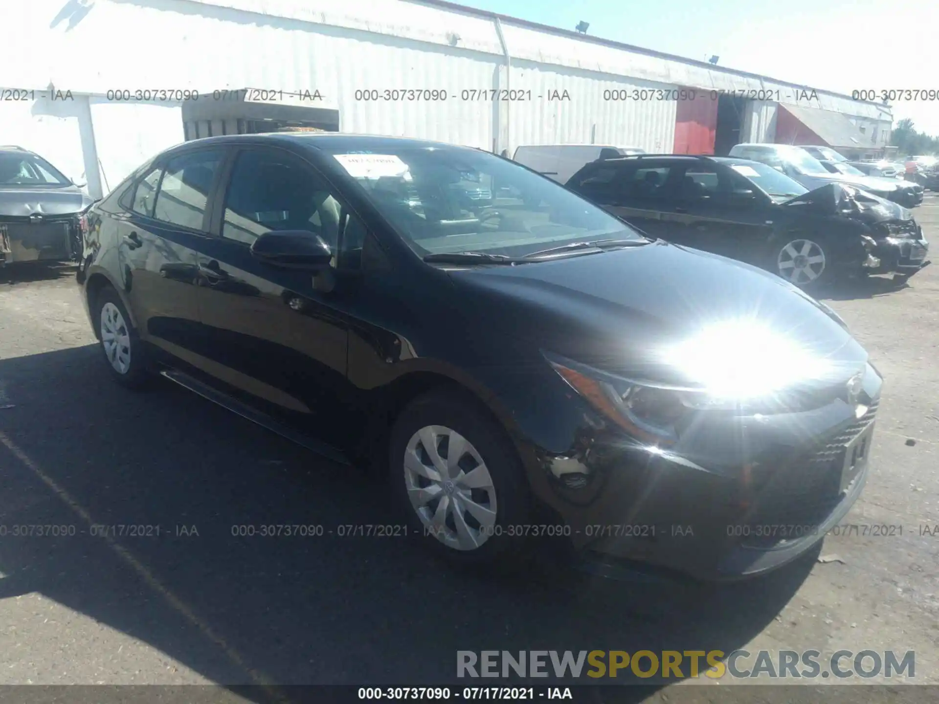 1 Photograph of a damaged car 5YFDPRAE0LP145156 TOYOTA COROLLA 2020