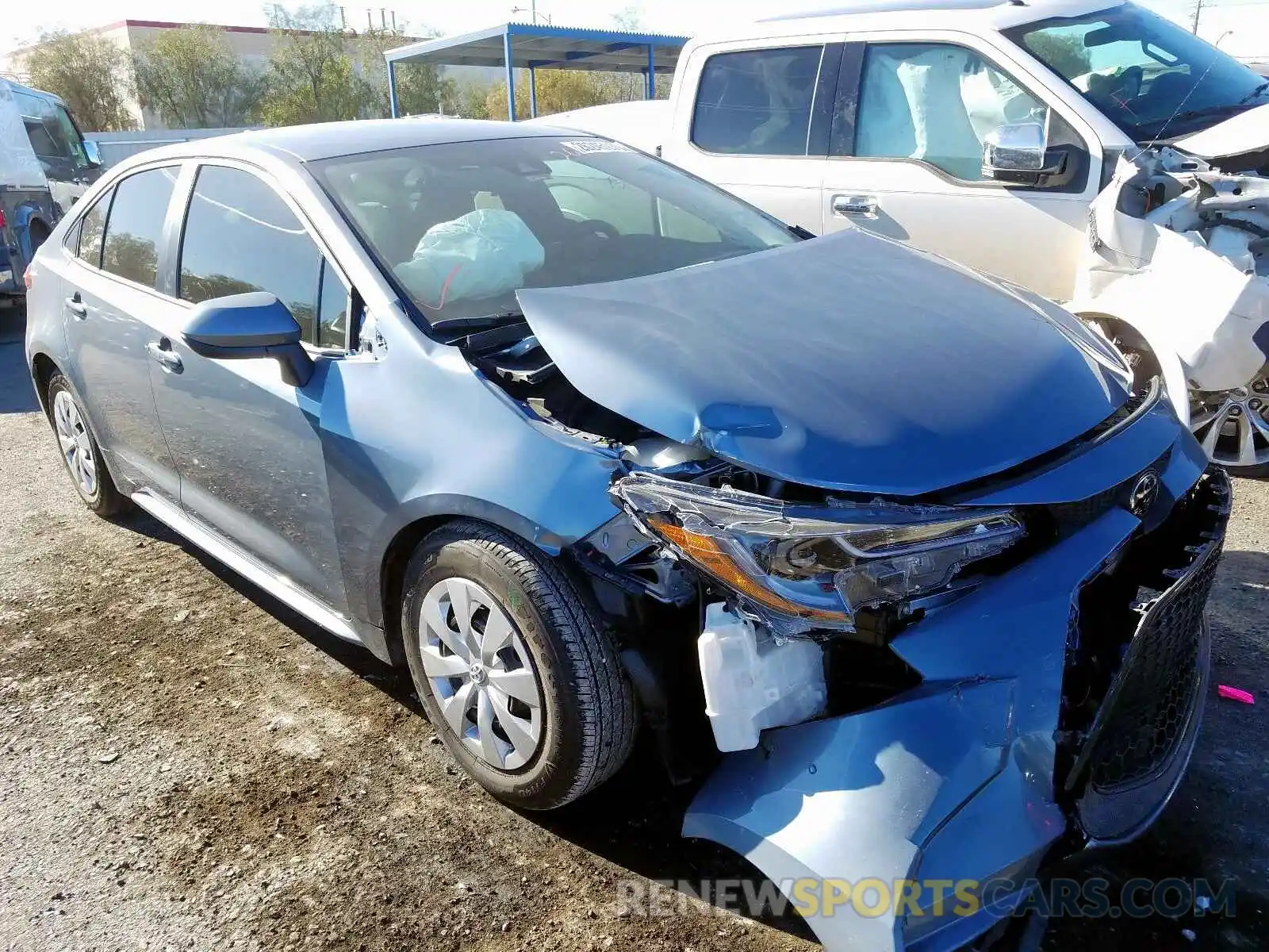 1 Photograph of a damaged car 5YFDPRAE1LP048497 TOYOTA COROLLA 2020