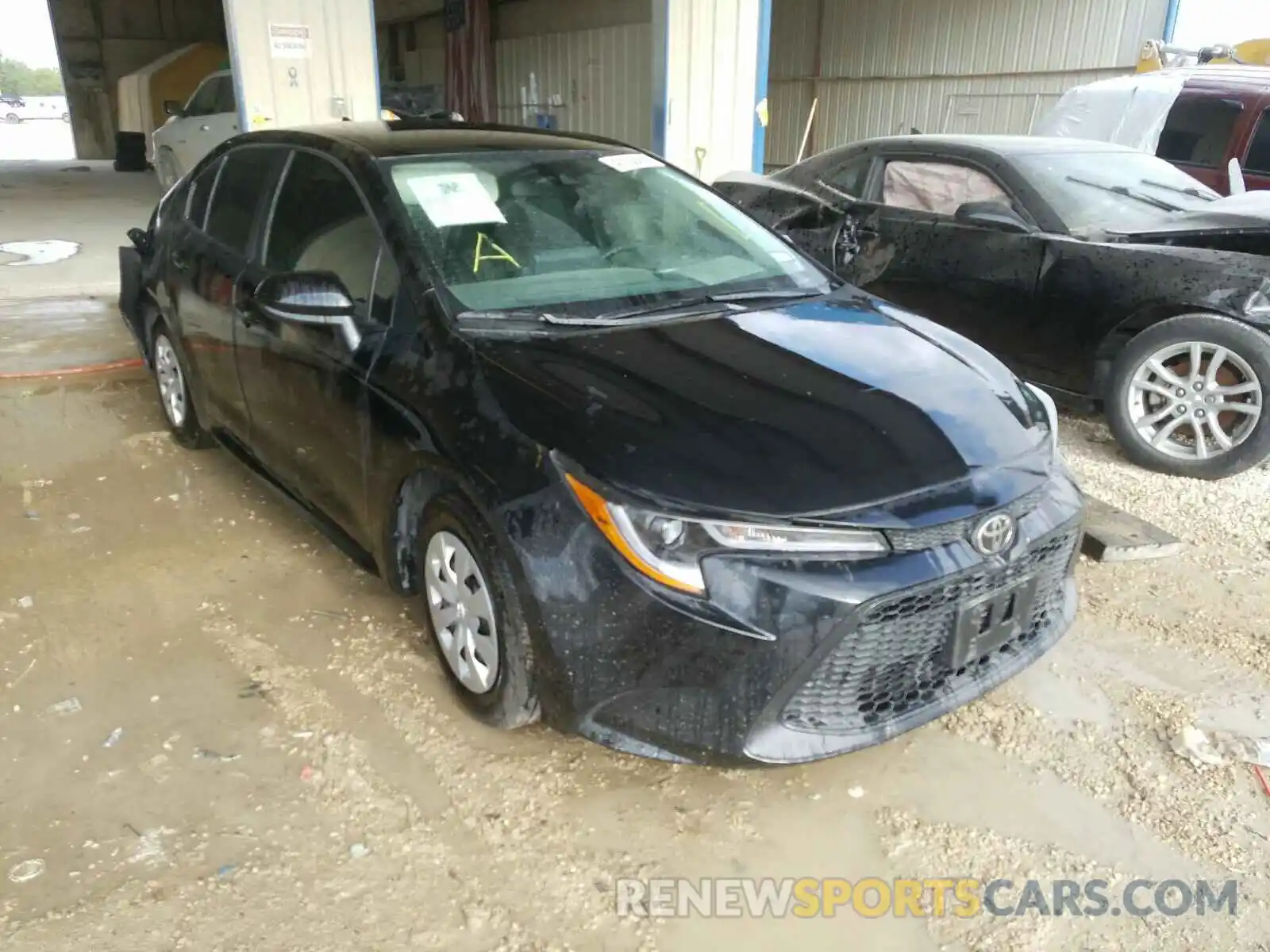 1 Photograph of a damaged car 5YFDPRAE1LP048919 TOYOTA COROLLA 2020