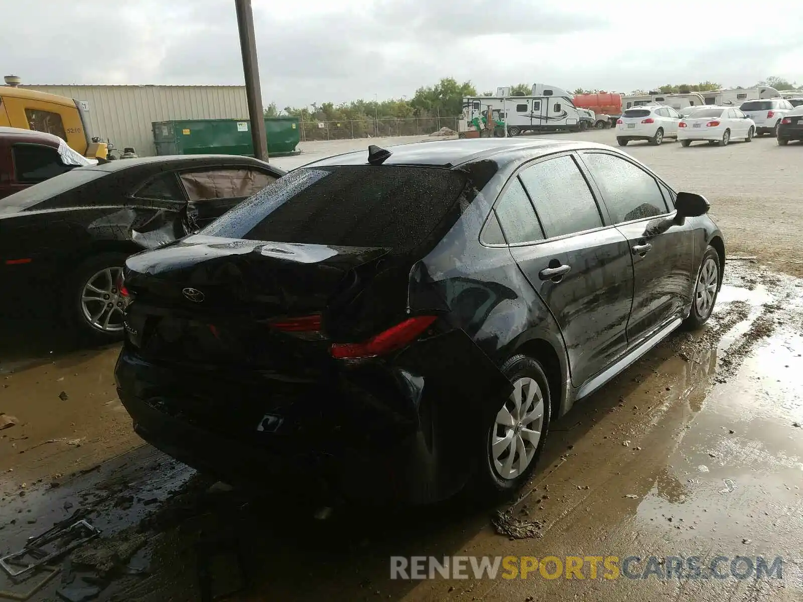 4 Photograph of a damaged car 5YFDPRAE1LP048919 TOYOTA COROLLA 2020