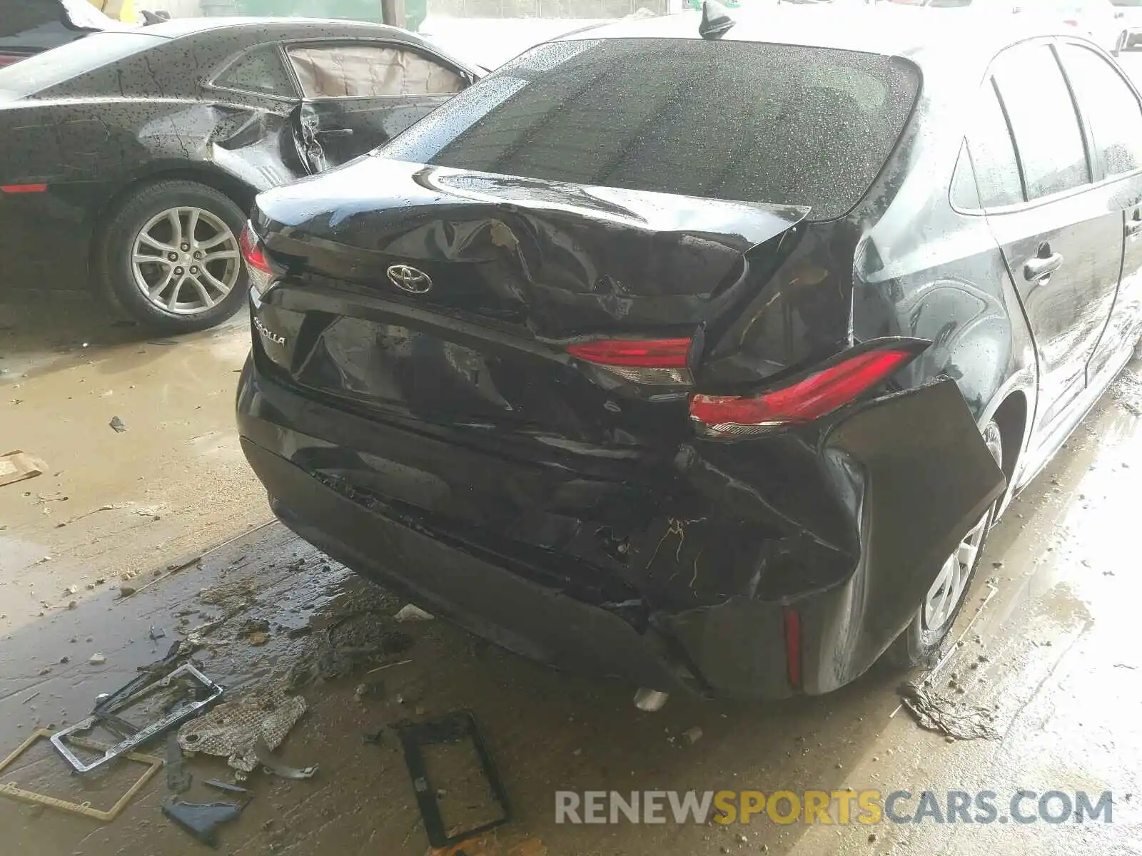 9 Photograph of a damaged car 5YFDPRAE1LP048919 TOYOTA COROLLA 2020