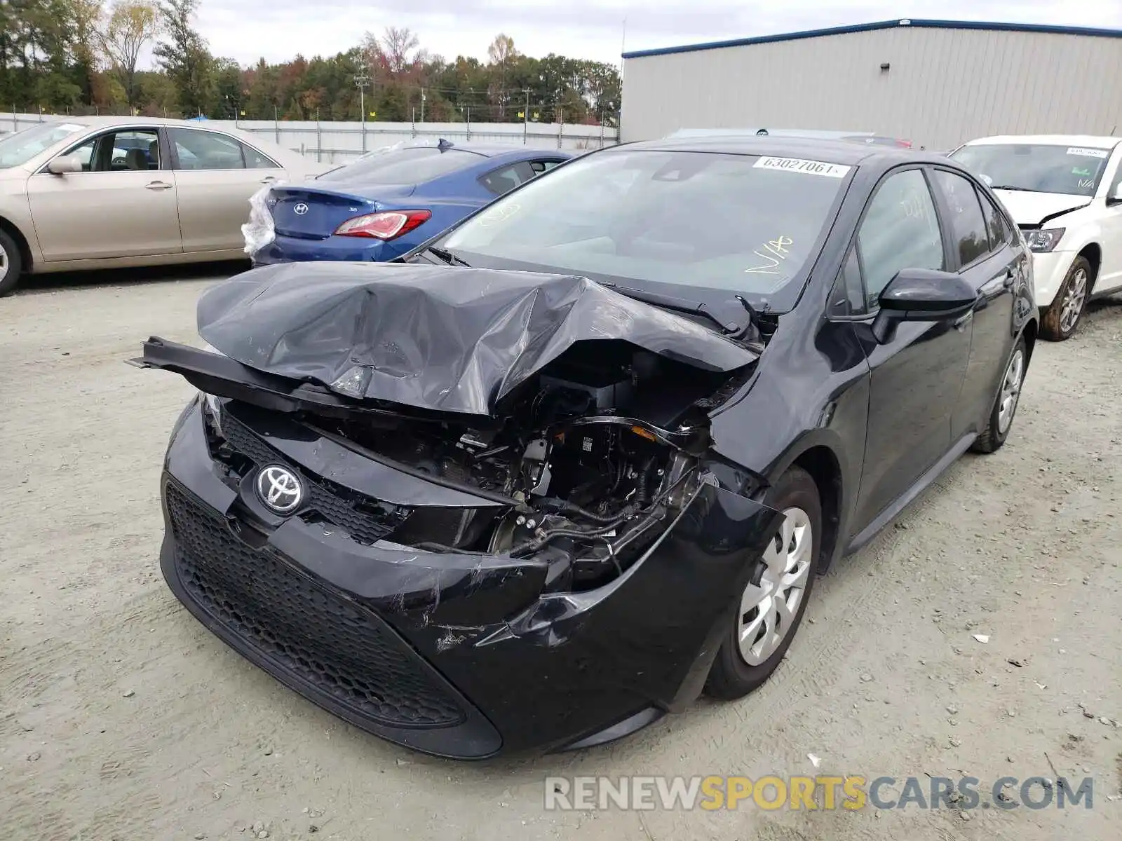 2 Photograph of a damaged car 5YFDPRAE1LP125935 TOYOTA COROLLA 2020