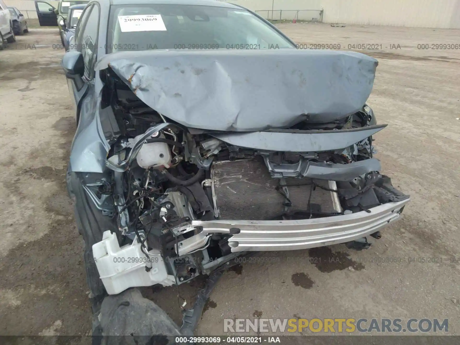 6 Photograph of a damaged car 5YFDPRAE1LP126017 TOYOTA COROLLA 2020