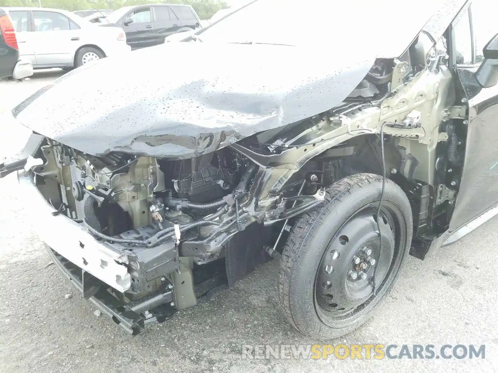 9 Photograph of a damaged car 5YFDPRAE1LP129872 TOYOTA COROLLA 2020