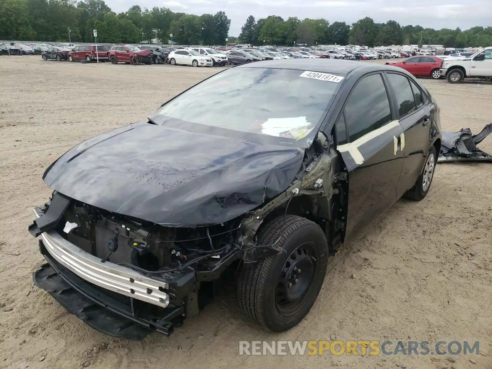 2 Photograph of a damaged car 5YFDPRAE1LP140046 TOYOTA COROLLA 2020