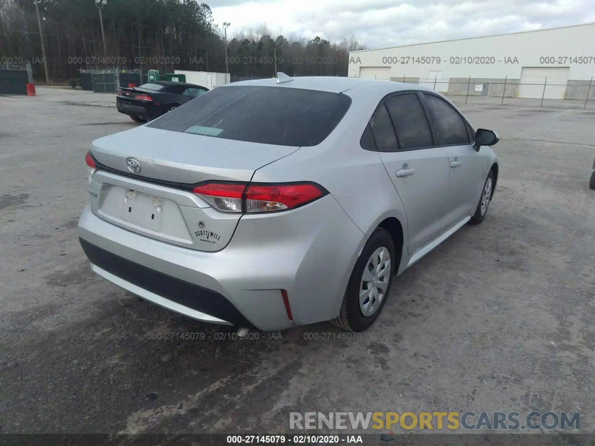 4 Photograph of a damaged car 5YFDPRAE2LP009322 TOYOTA COROLLA 2020