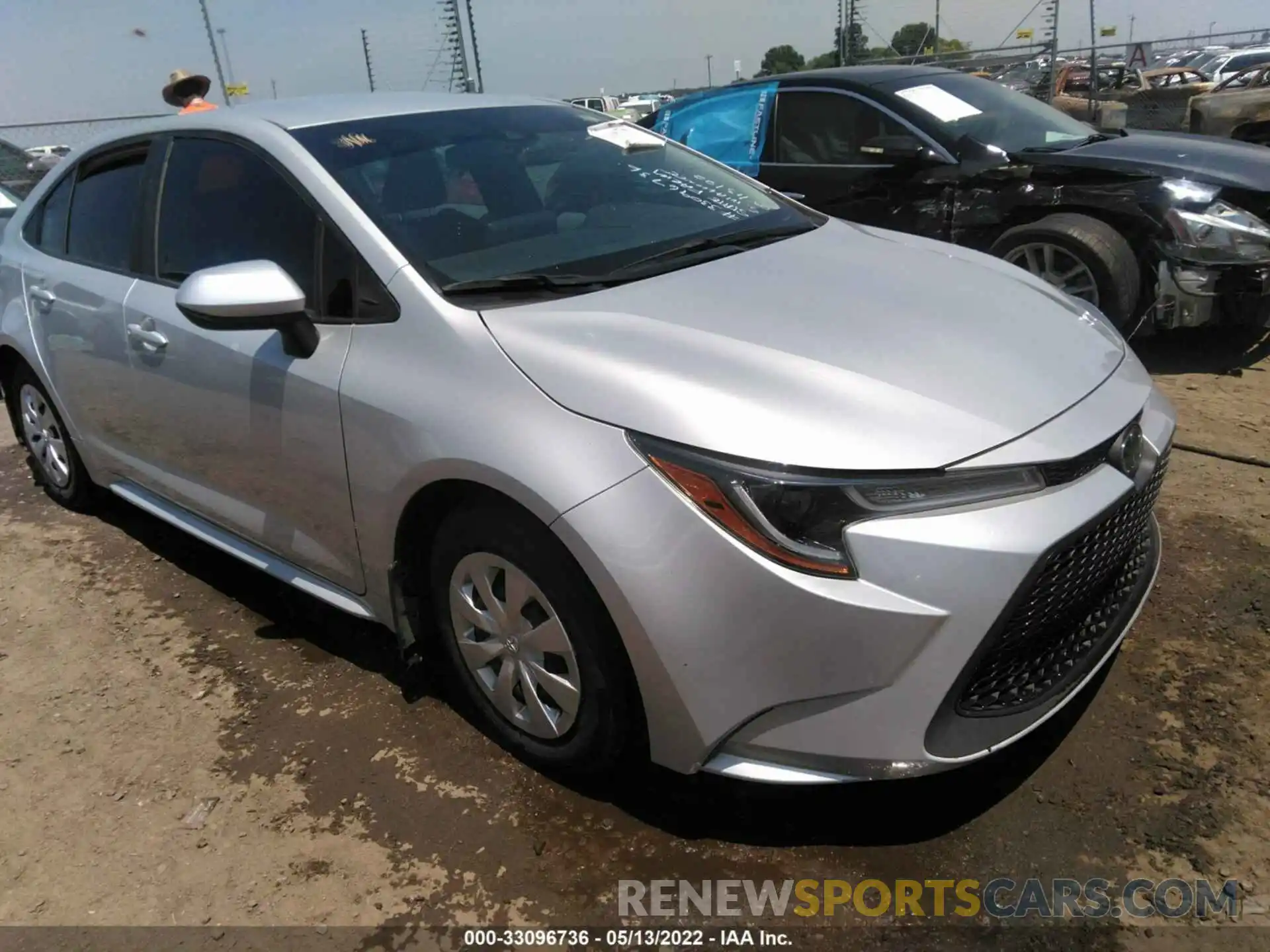 1 Photograph of a damaged car 5YFDPRAE2LP009997 TOYOTA COROLLA 2020