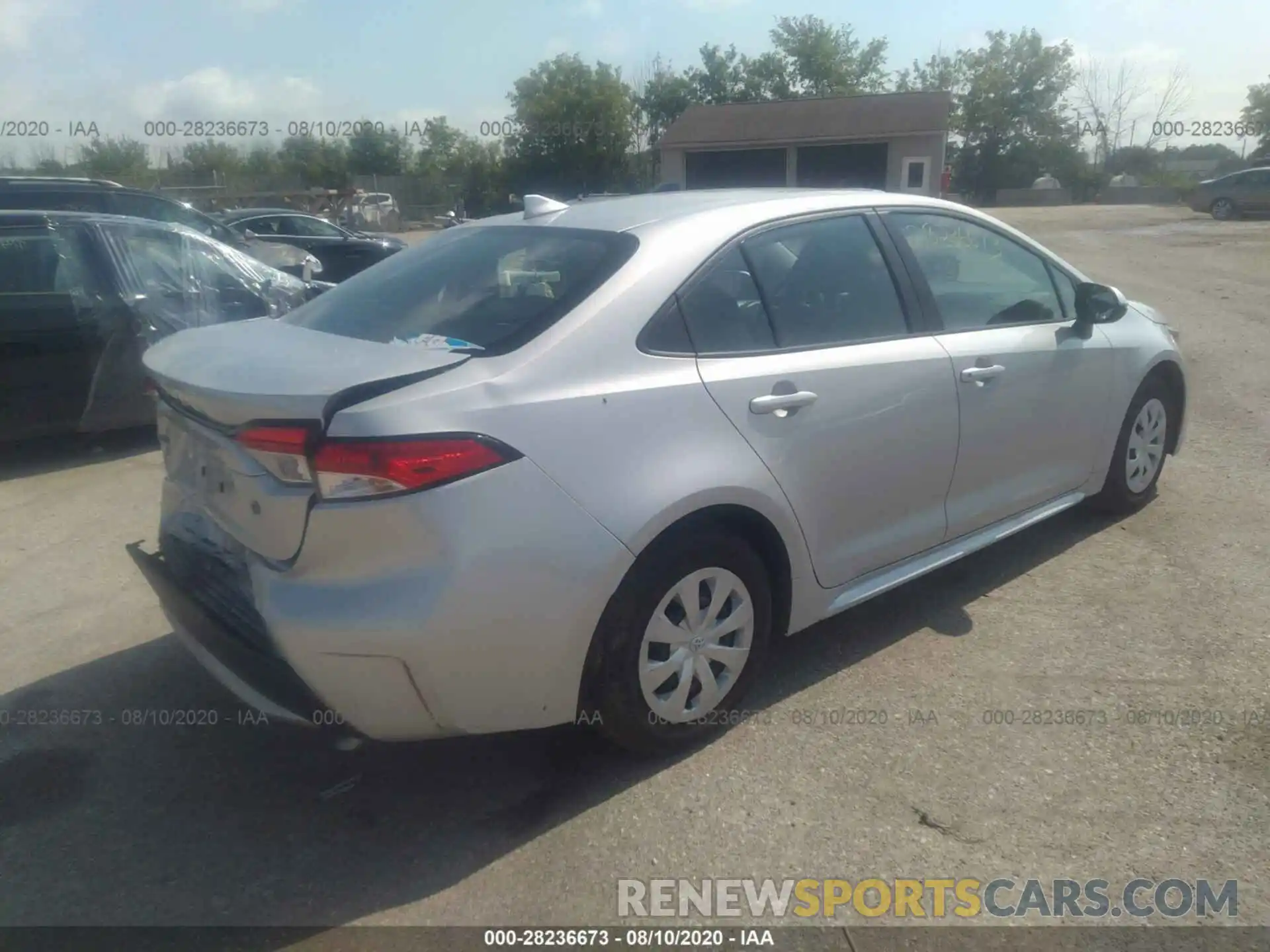 4 Photograph of a damaged car 5YFDPRAE2LP019199 TOYOTA COROLLA 2020