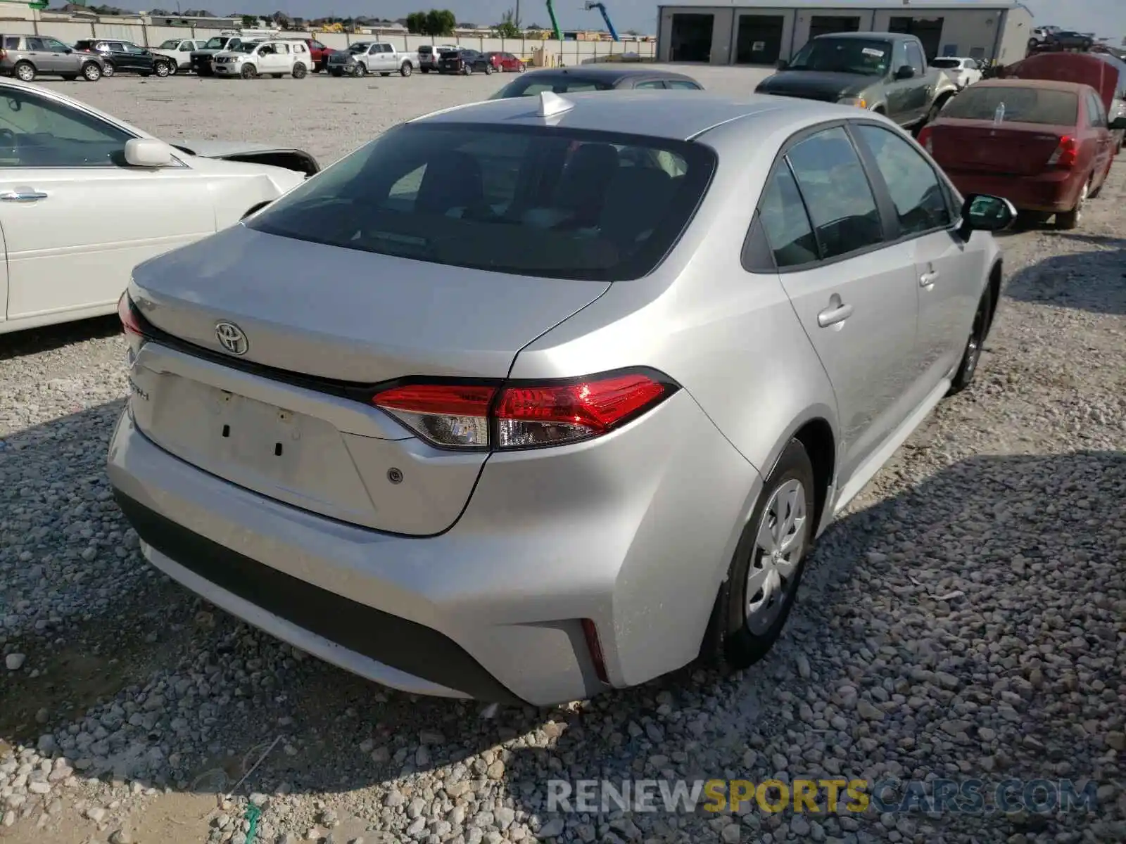 4 Photograph of a damaged car 5YFDPRAE2LP031059 TOYOTA COROLLA 2020