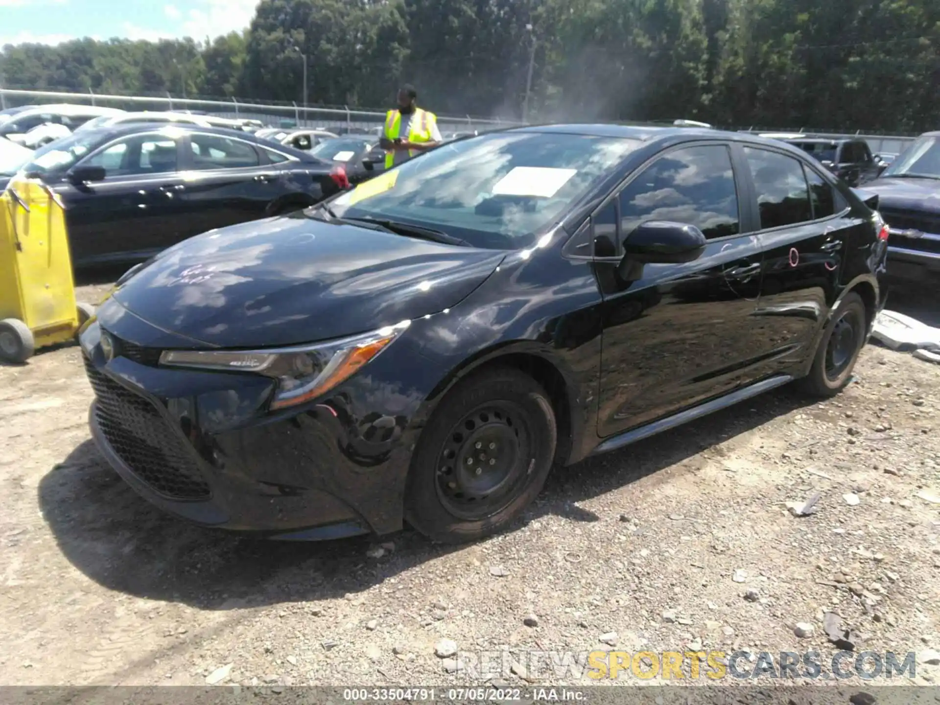 2 Photograph of a damaged car 5YFDPRAE2LP049187 TOYOTA COROLLA 2020